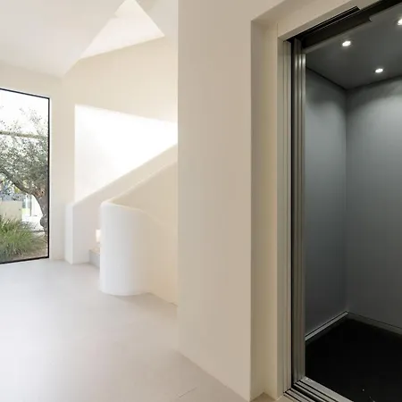 Holiday home Luxury In Quinta Do Private Pool Rooftop Jacuzzi Office Game Arkeo Luxury *