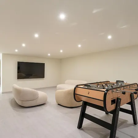 Semesterbostad Luxury In Quinta Do Private Pool Rooftop Jacuzzi Office Game Arkeo Luxury Almancil