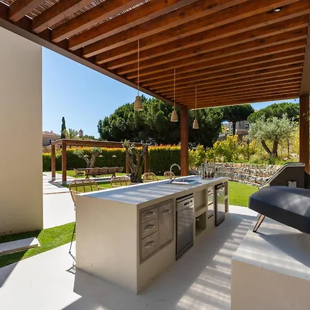 Luxury In Quinta Do Private Pool Rooftop Jacuzzi Office Game Arkeo Luxury Nyaraló Almancil